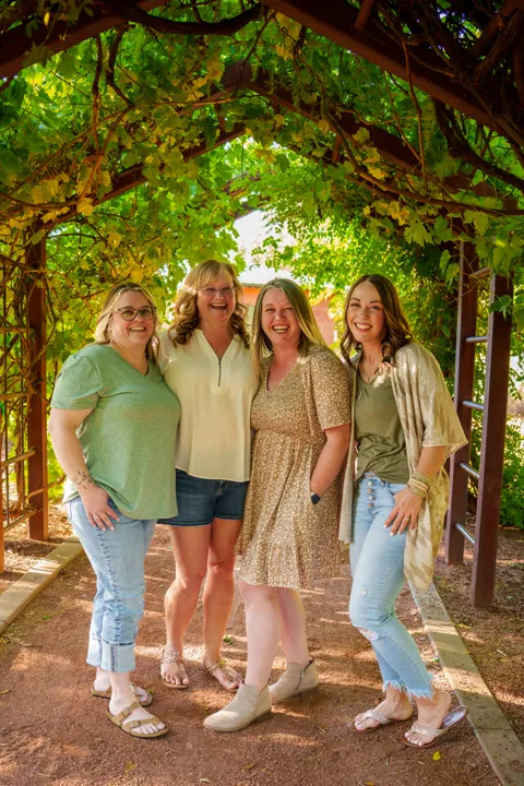 Outdoor Portraits (Chelsi Jo) @ The Garden at Tonaquint