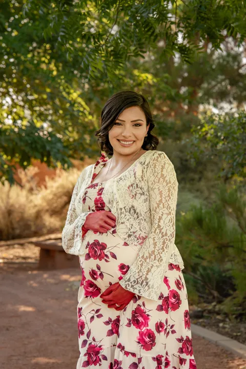 Outdoor Portrait (Hannah) @ The Garden at Tonaquint