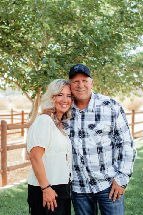 Surprise Proposal Portraits (Dakota) @ Hela Seegmiller Farm