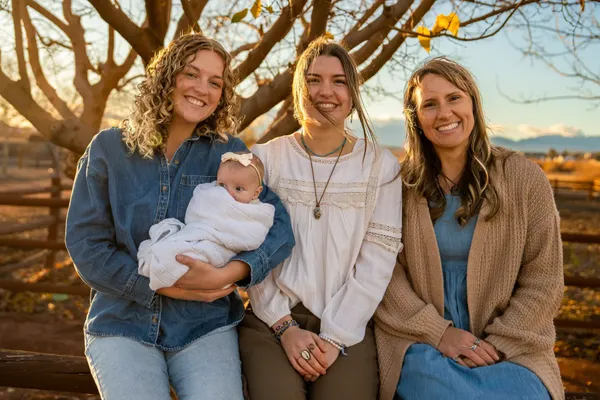 Photo session at Hela Seegmiller Historic Farm
