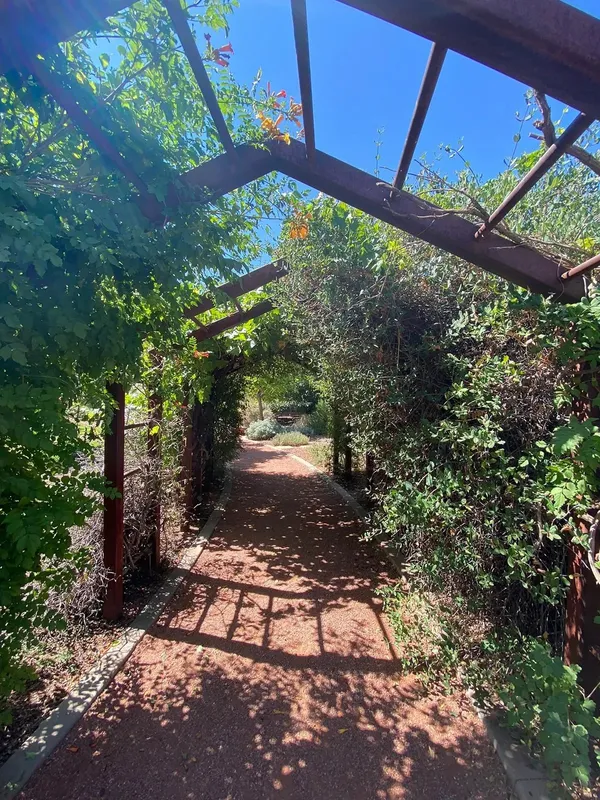 Photo session at Tonaquint Nature Center