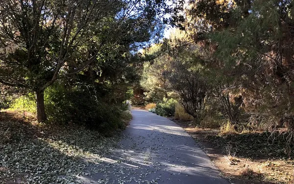 Photo session at Tonaquint Nature Center