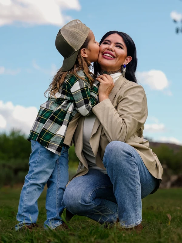 Family photo session at Kirkland Fields