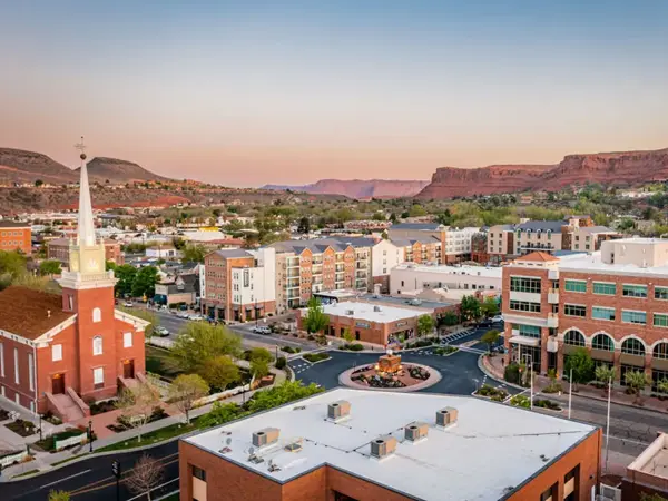 Downtown St. George photo session location in St. George, Utah