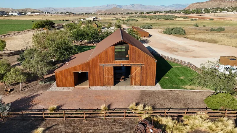 Photo session at Hela Seegmiller Historic Farm